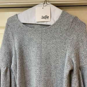 Puff sleeve sweater dress